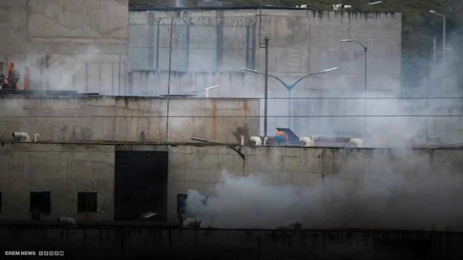 "قطع رؤوس".. مذبحة جماعية بين النزلاء بأحد سجون الإكوادور