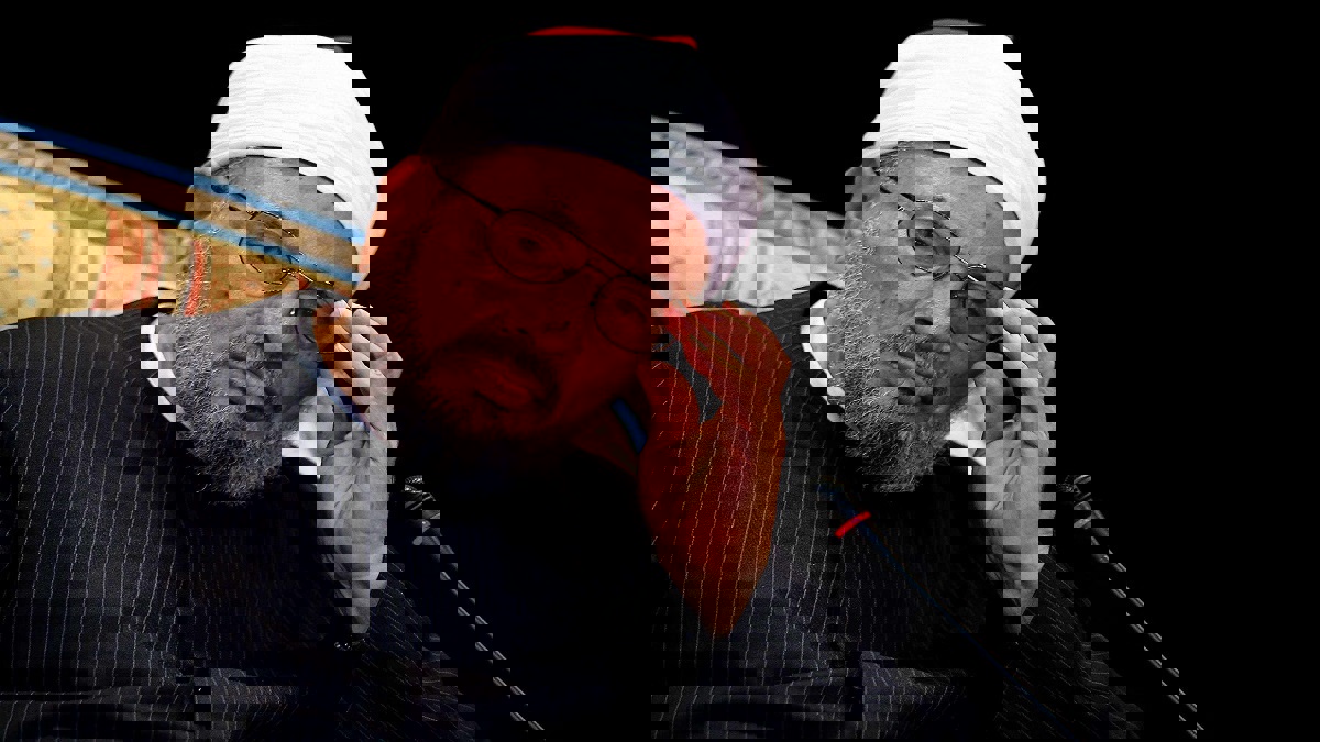 مكتب القرضاوي يرد على أنباء وفاته