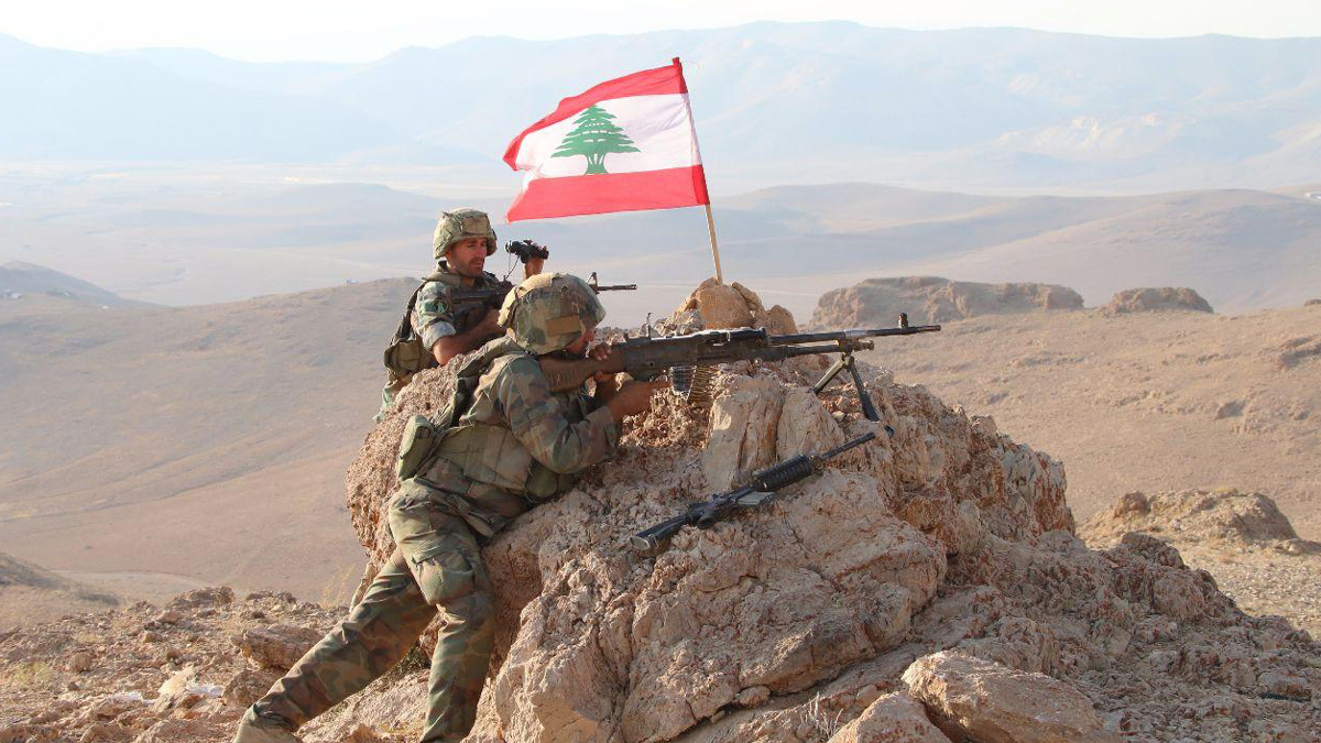 الجيش اللبناني يقول إنه أطلق النار على طائرتين مسيرتين إسرائيليتين