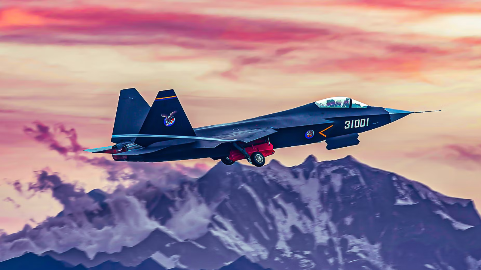 مع قرب الانتخابات الأمريكية.. التنين الصيني يطوق تايوان بالقطع الحربية