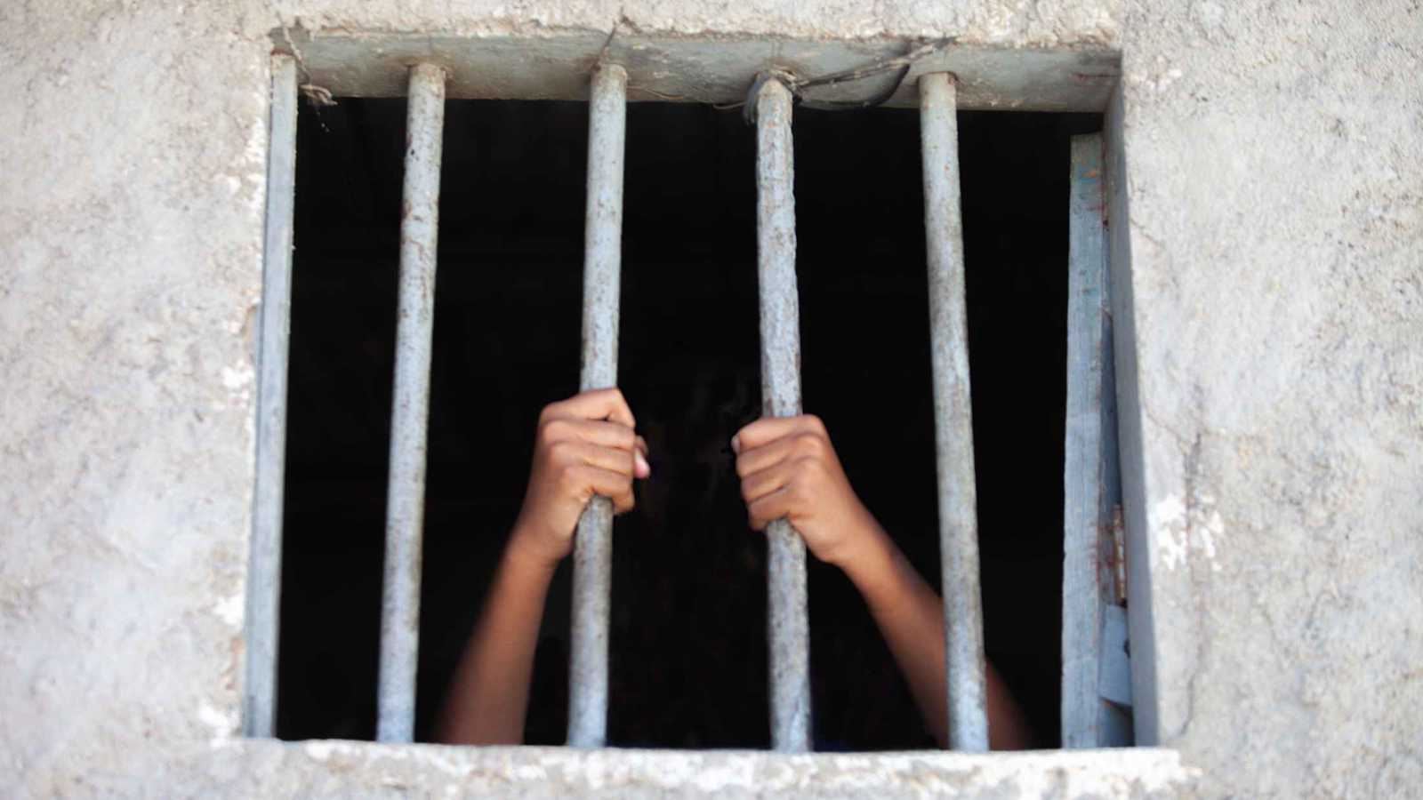 الجزائر.. السجن 15 سنة للمعتدين على ستيني بفيديو هزّ الرأي العام