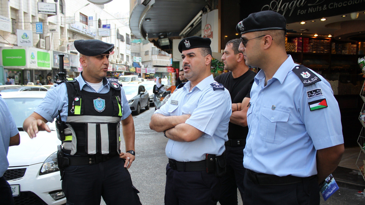 الشرطة الفلسطينية: انتحار 18 مواطنًا في الضفة الغربية خلال العام الجاري