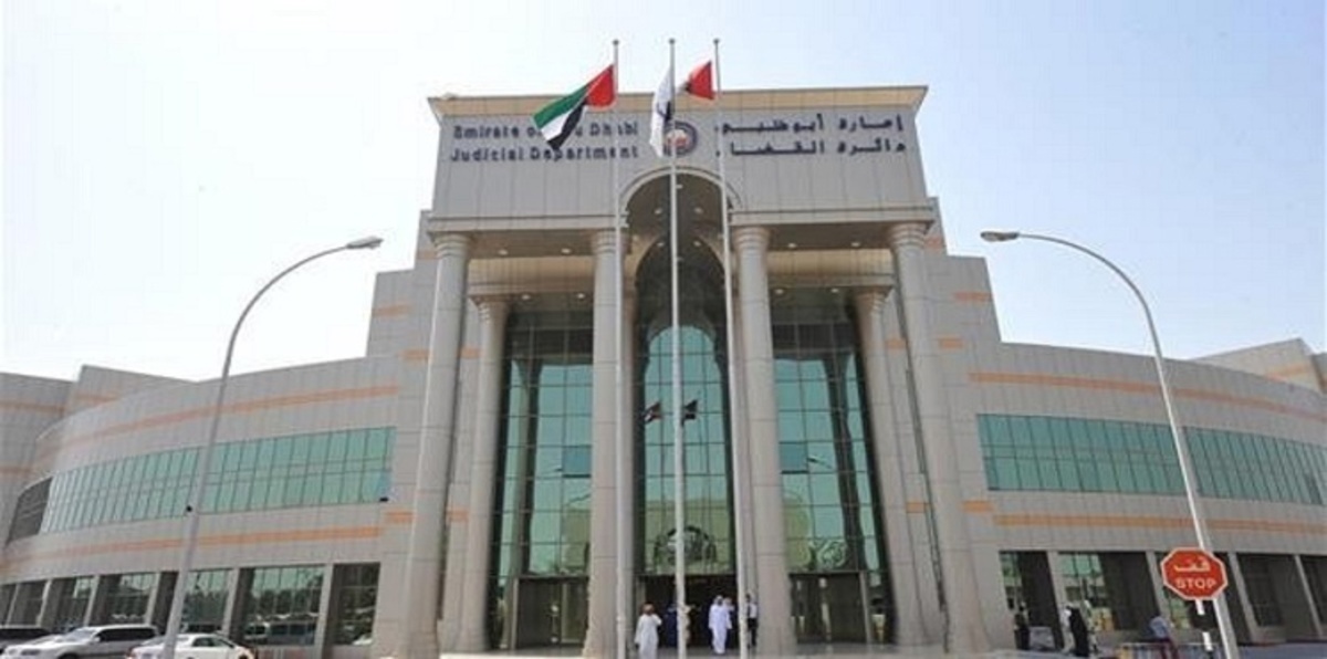 محكمة استئناف أبوظبي تلغي حكمًا بحبس الإعلامي عدنان حمد