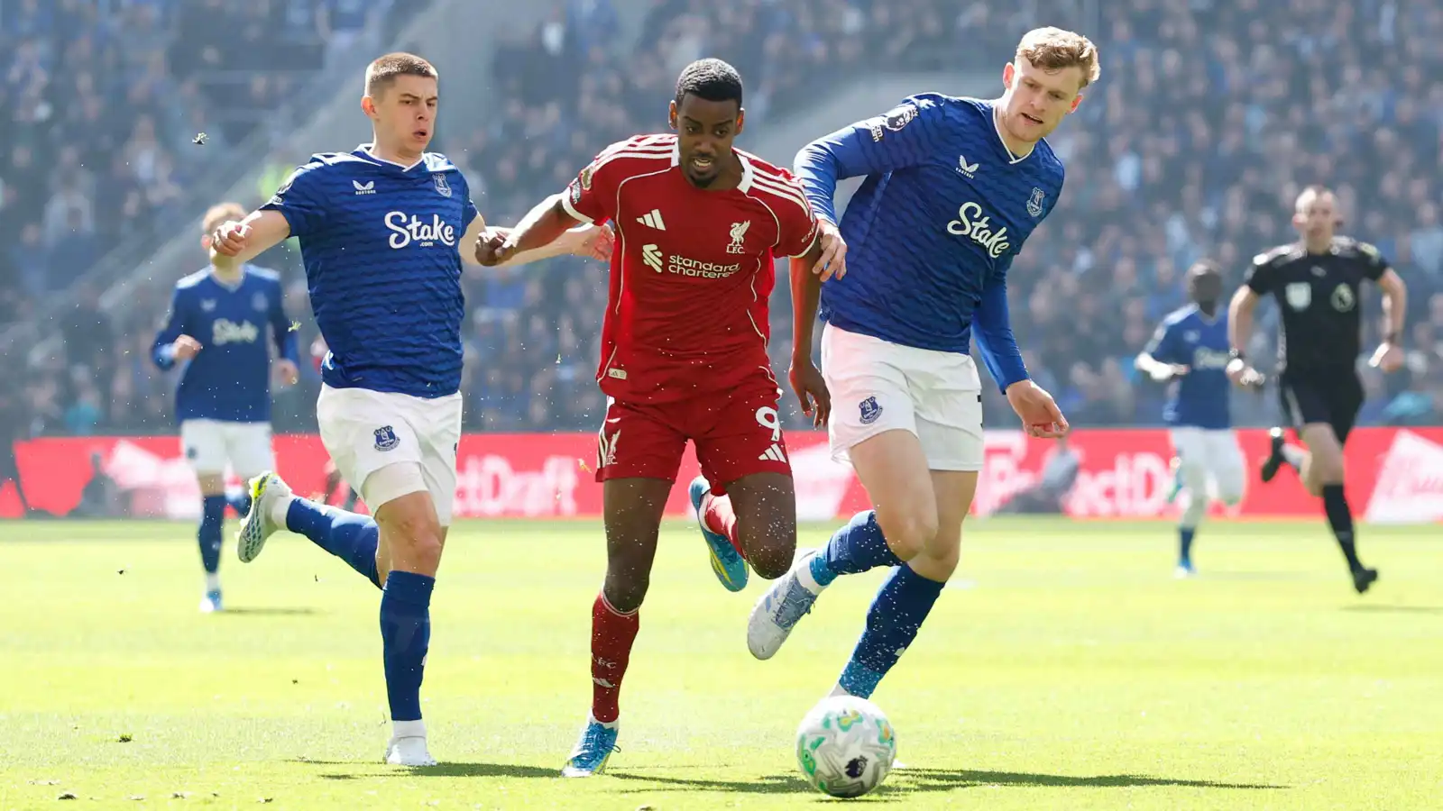 مباشر: مباراة ليفربول ضد إيفرتون في الدوري الإنجليزي