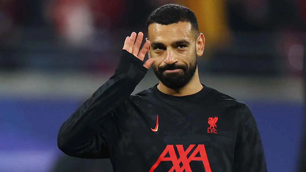 سلوت يطلب بديلاً جزائرياً لمحمد صلاح