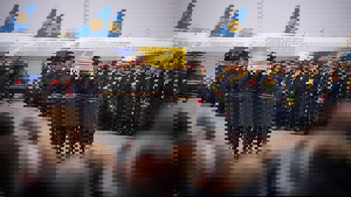 على خلفية إسقاط الطائرة الأوكرانية.. عائلة إيرانية تتقدم بشكوى ضد مسؤولين في بلادها