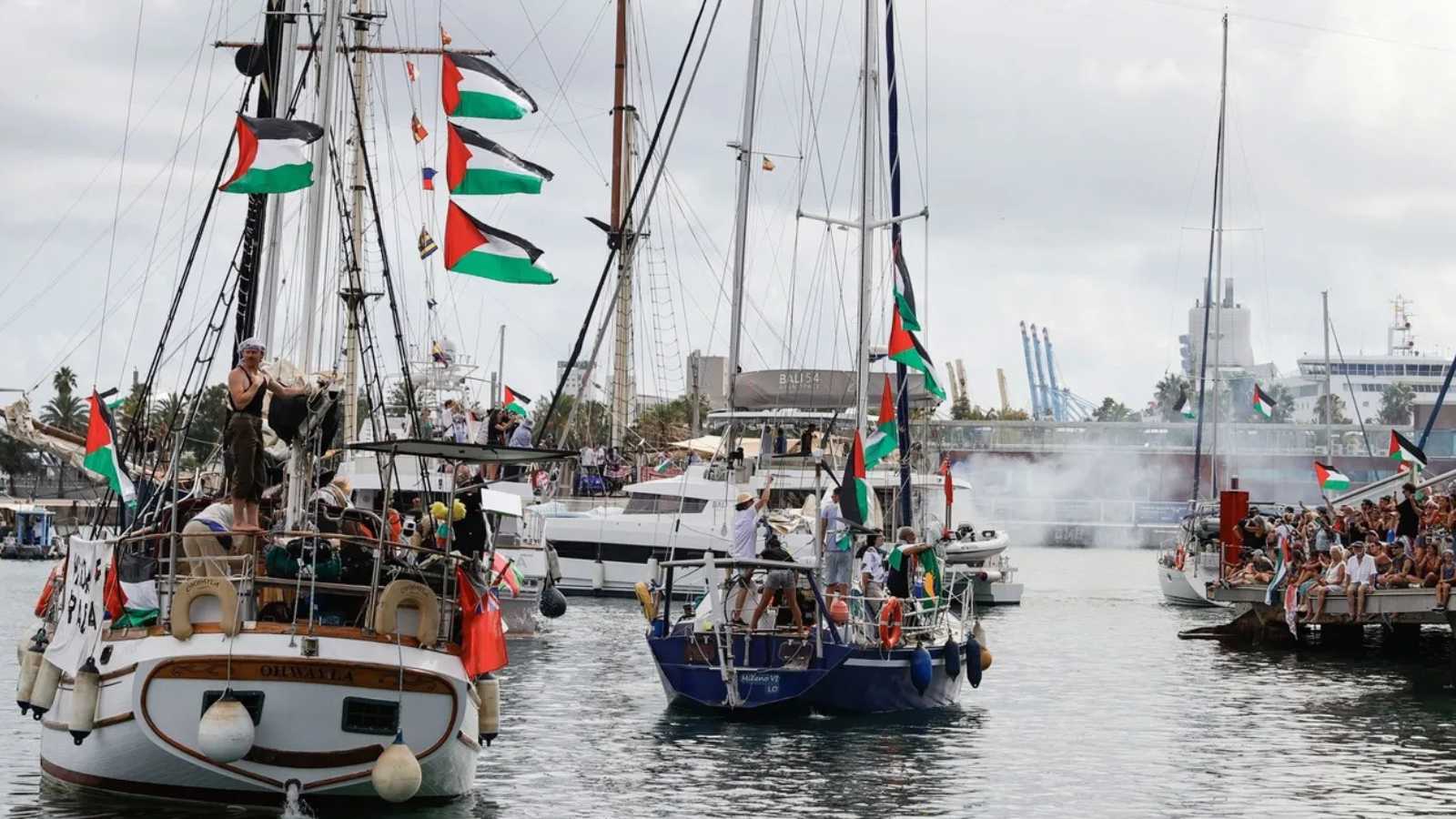 إعلام عبري: معضلة "أسطول الصمود" تطارد إسرائيل أمام المحاكم