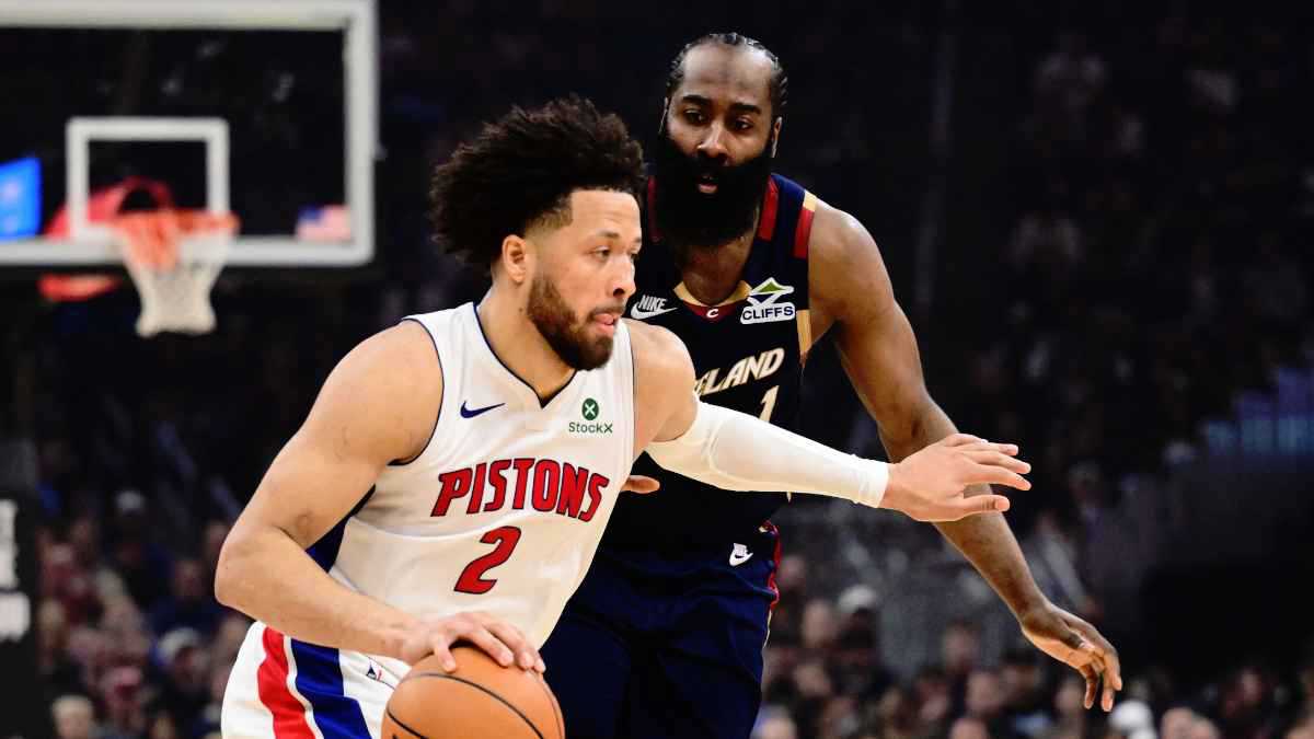 NBA.. بيستونز يفوز على كافاليرز ويجبره على خوض المباراة السابعة 