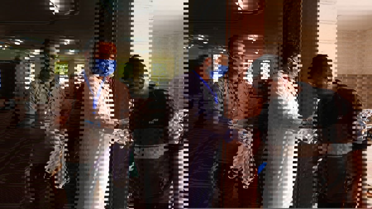 مساجد غزة تفتح أبوابها لأول مرة في شهر رمضان المبارك (فيديو إرم)