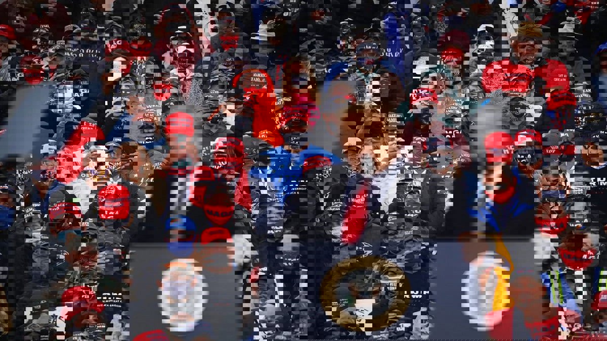 صحف عالمية: ترامب يتوقع "موجة حمراء" لصد "غزوة" بايدن.. وسرقة أسلحة للجيش الألماني تثير الرعب