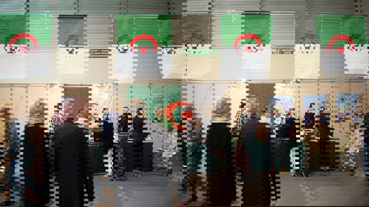 الحكومة الجزائرية تطرح إمكانية إجراء مناظرات بين المرشحين لانتخابات الرئاسة ‎