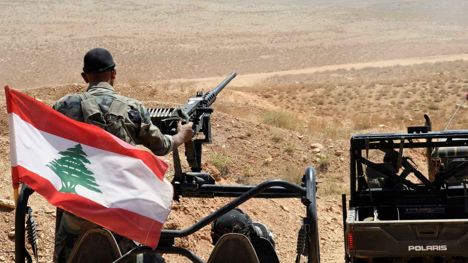 الجيش اللبناني يشتبك مع "مسلحين مجهولين" على الحدود السورية