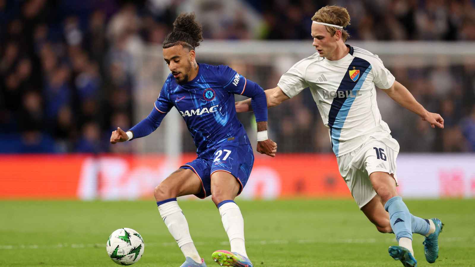 نهائي أوروبي وحسم الدوري المصري.. مواعيد مباريات اليوم والقنوات الناقلة