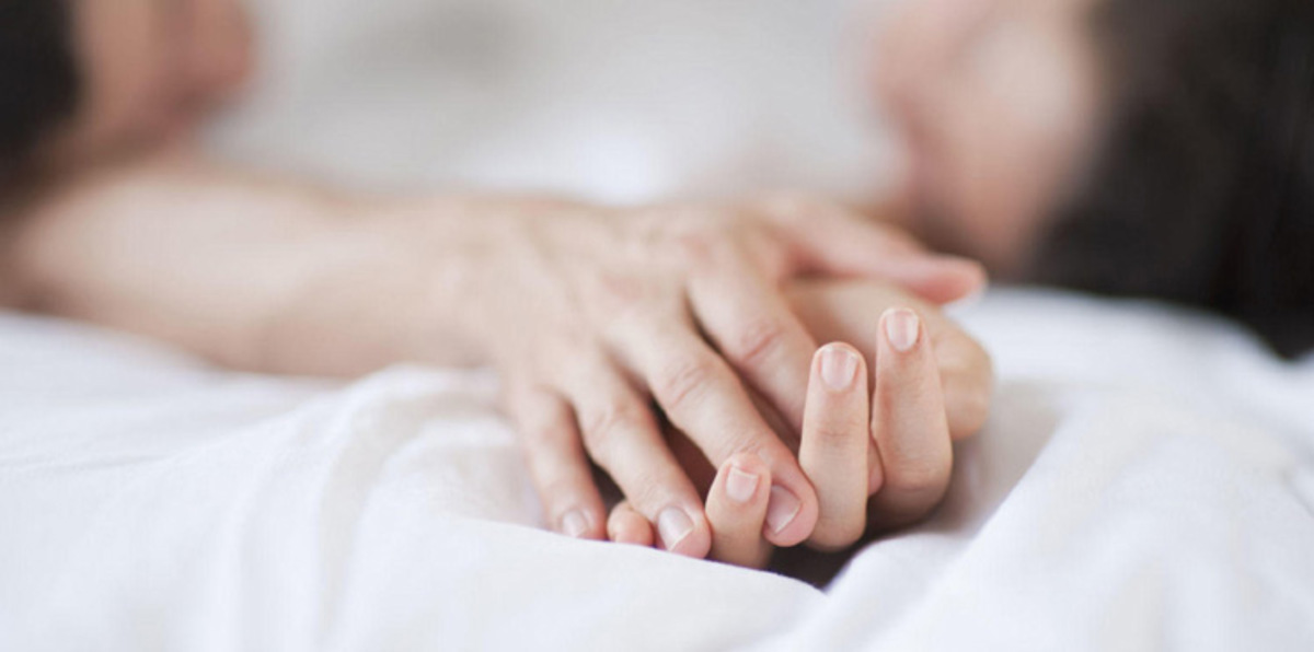 طرق النوم تكشف المخفي في العلاقات العاطفية