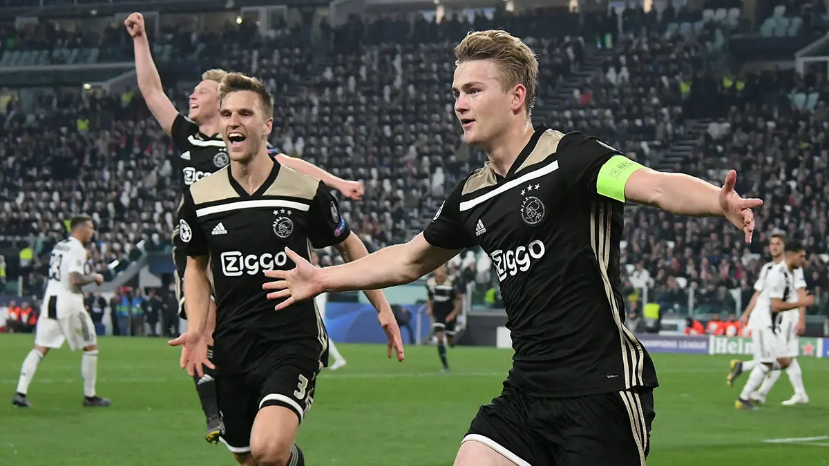 أياكس يطيح بيوفنتوس من دوري أبطال أوروبا ويتأهل إلى قبل النهائي 