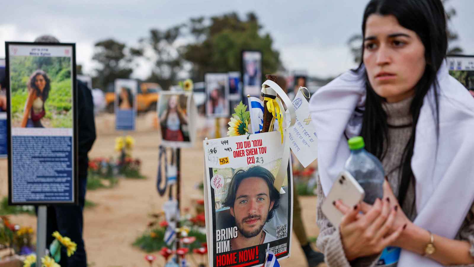 قبيل تسليم 4 جثث.. "رسالة تحذيرية" من الصليب الأحمر لحماس