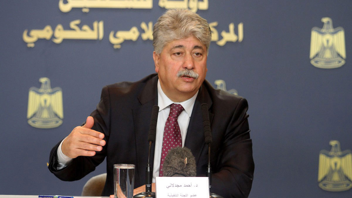 وزير فلسطيني يكشف عن خصم إسرائيلي جديد من أموال المقاصة