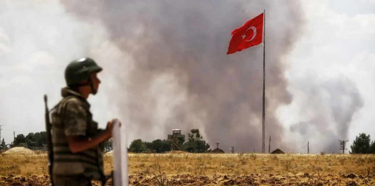سقوط قذيفة سورية جنوب تركيا.. وأنقرة ترد بالمثل