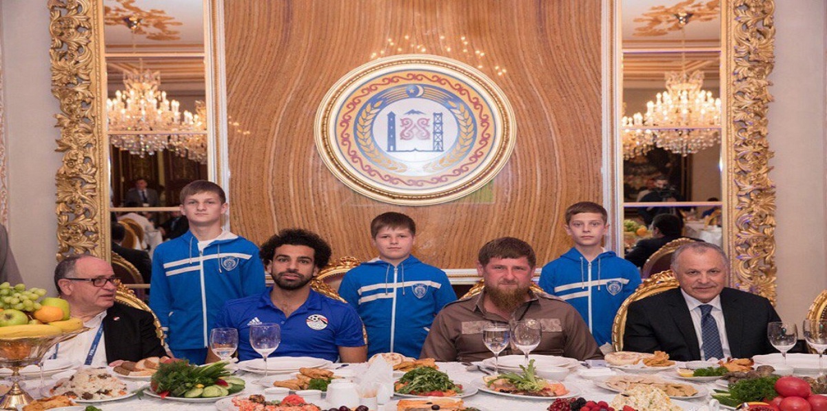 صحف الشيشان: تقارير "سي إن إن" عن غضب محمد صلاح واعتزاله دوليًا "هراء وكذب" (صور)