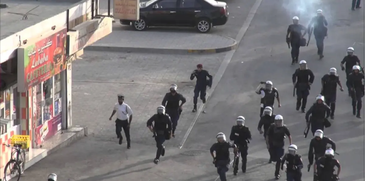 البحرين: إعدام قاتلي عسكري إماراتي وشرطييْن