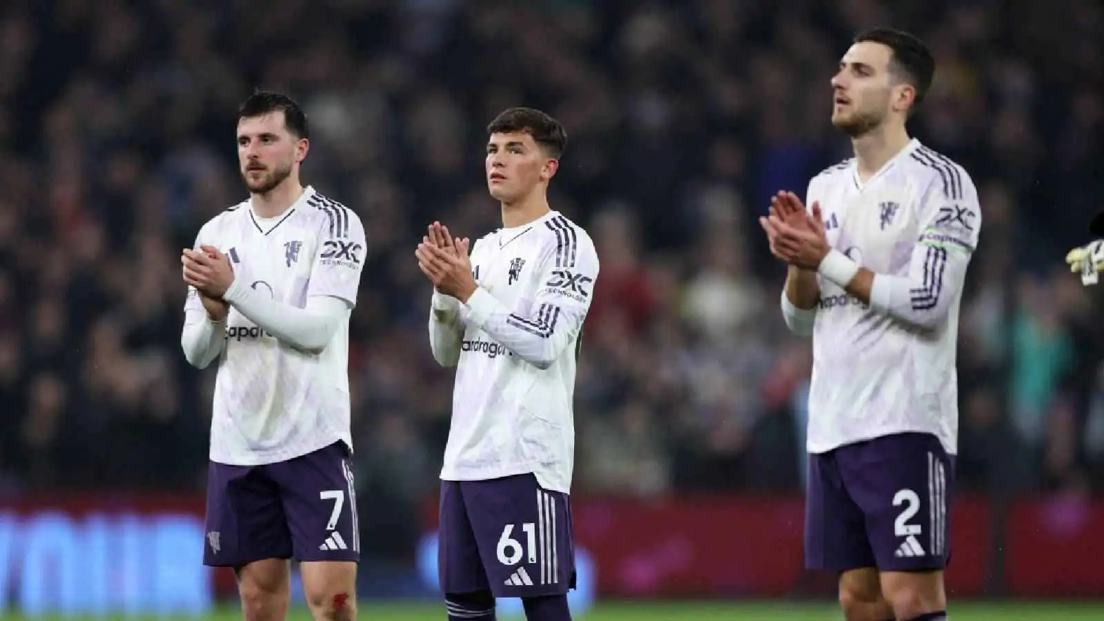 أكثر لاعب أثار استياء جمهور مانشستر يونايتد أمام أستون فيلا