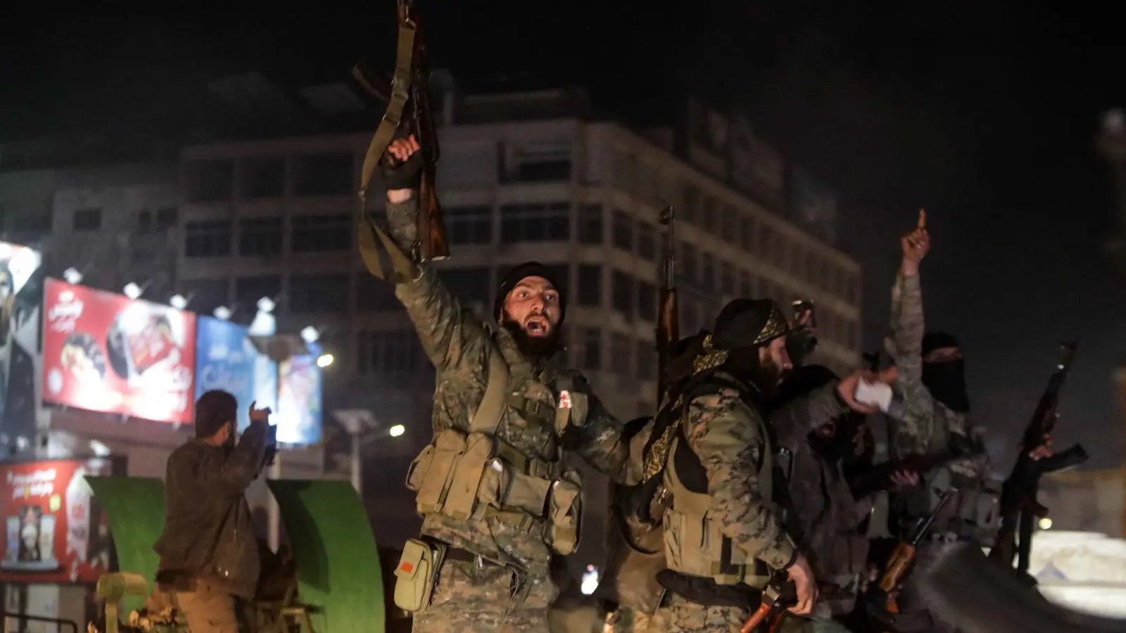 الفصائل تعلن سيطرتها الكاملة على ريف حمص الشمالي