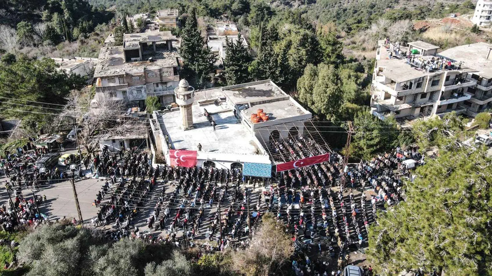 بين النفي والتأكيد.. ما حقيقة دخول قوات عسكرية تركية إلى شمالي اللاذقية؟