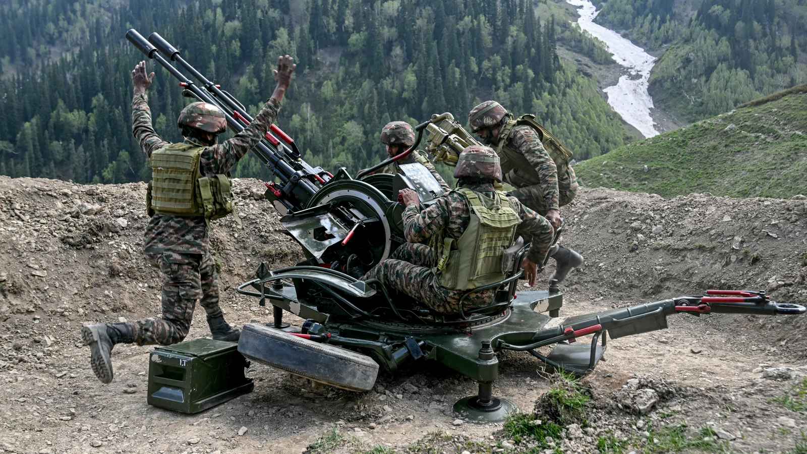 الهند وباكستان تقتربان من خفض القوات على الحدود