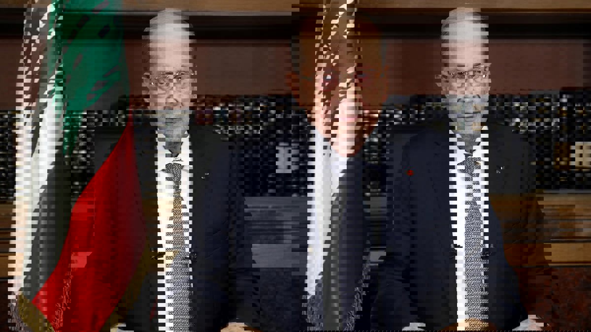 الرئيس اللبناني: سأغادر عند انتهاء ولايتي إلا إذا قرر البرلمان بقائي