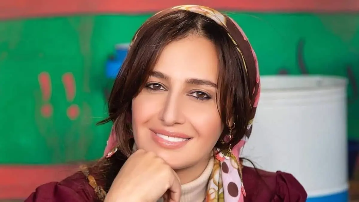 حلا شيحة تقدم اعتذارا لفناني مصر بعد "تحريمها الفن"