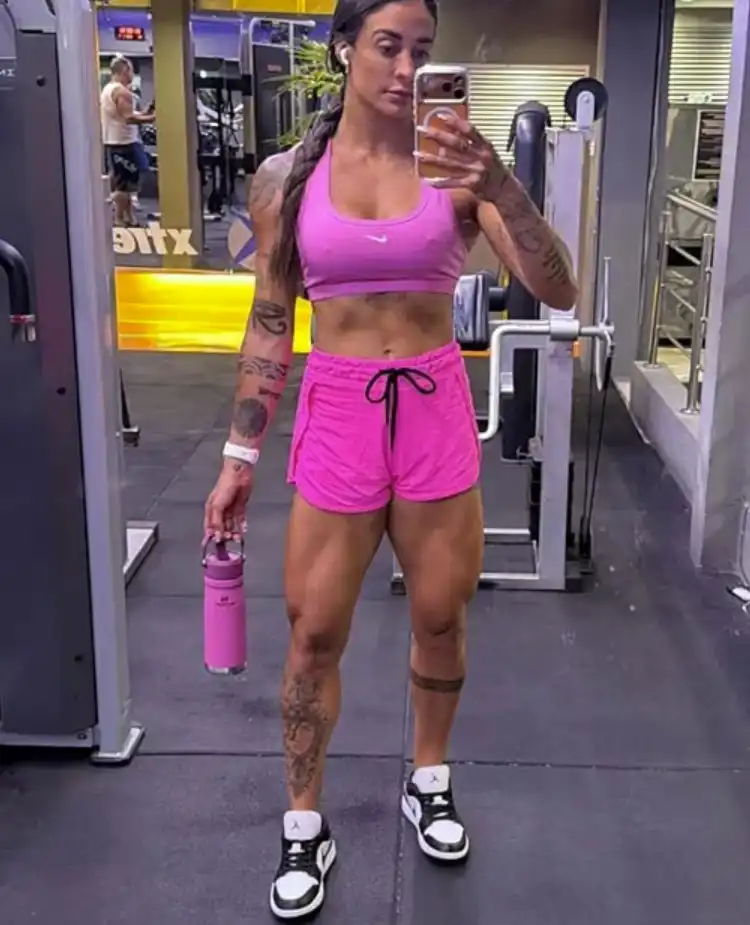 تاميريس تيكسيرا سانتوس