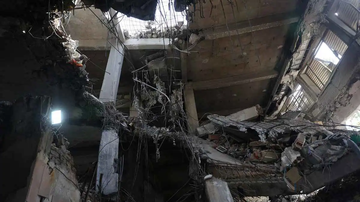 تقارير حقوقية.. السجناء السياسيون في إيران بين نيران القصف وقمع السلطات