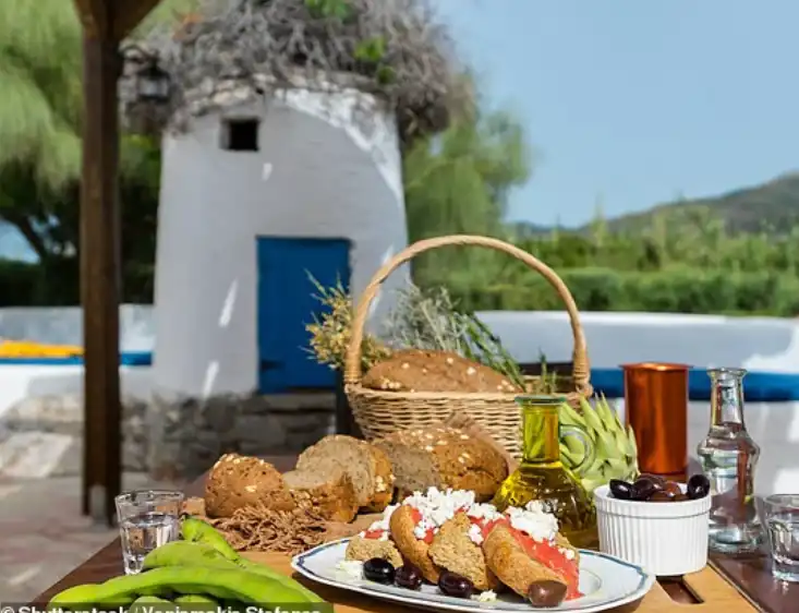 الطعام الكريتي 