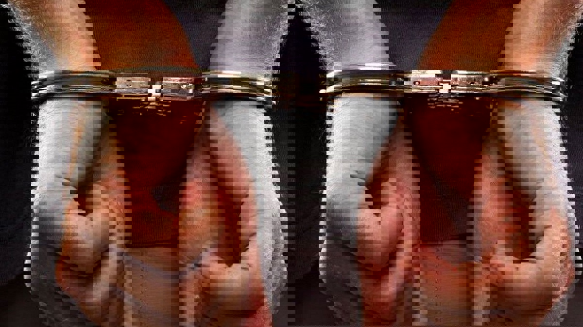 ضبط مصري هارب من 530 حكمًا قضائيًا