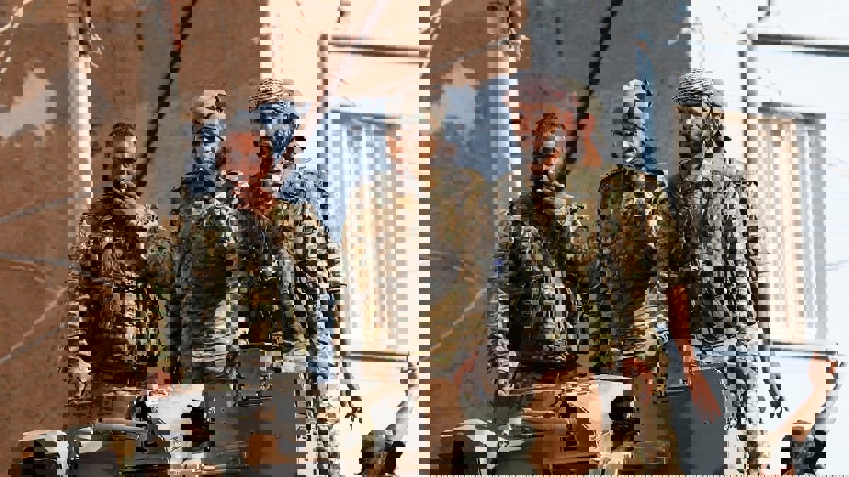 المرصد السوري: تركيا تعتزم نقل غالبية المقاتلين الموالين لها في عفرين إلى ليبيا