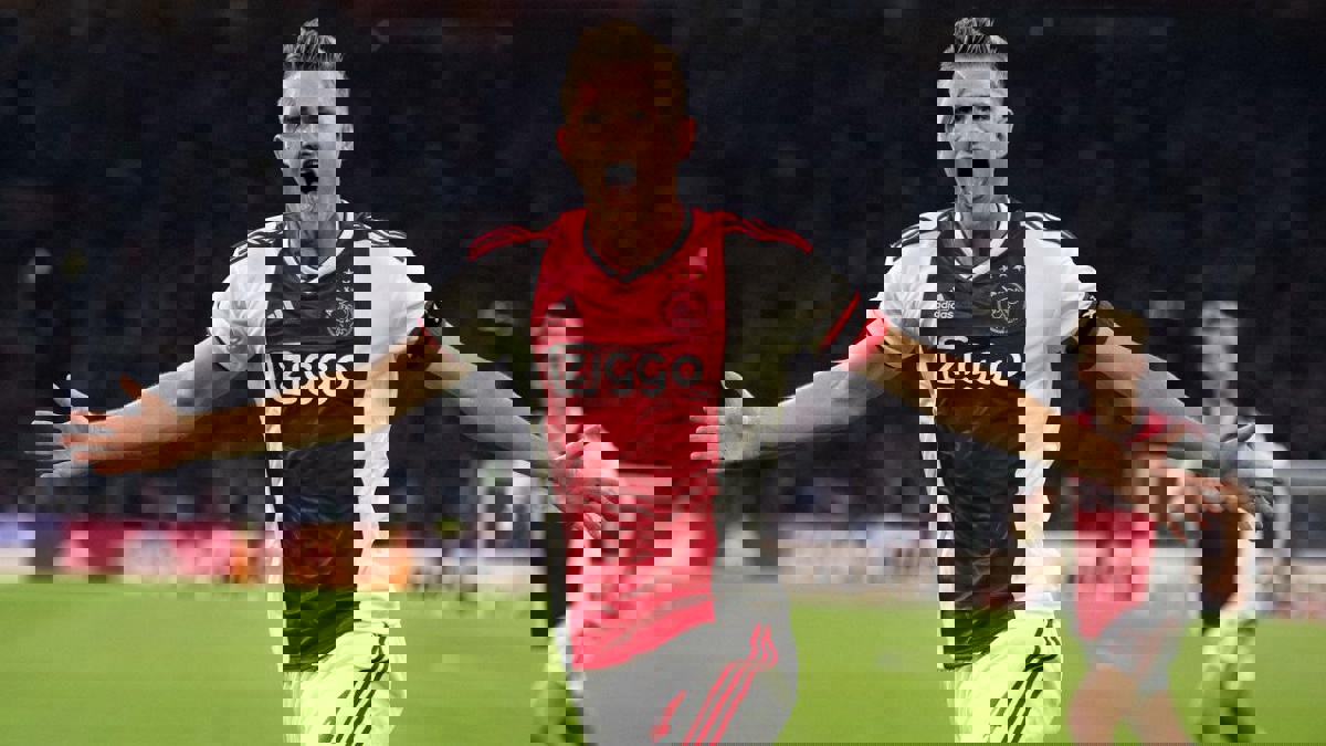 راديو كتالونيا: نادي برشلونة يحسم صفقة دي ليخت مقابل 70 مليون يورو