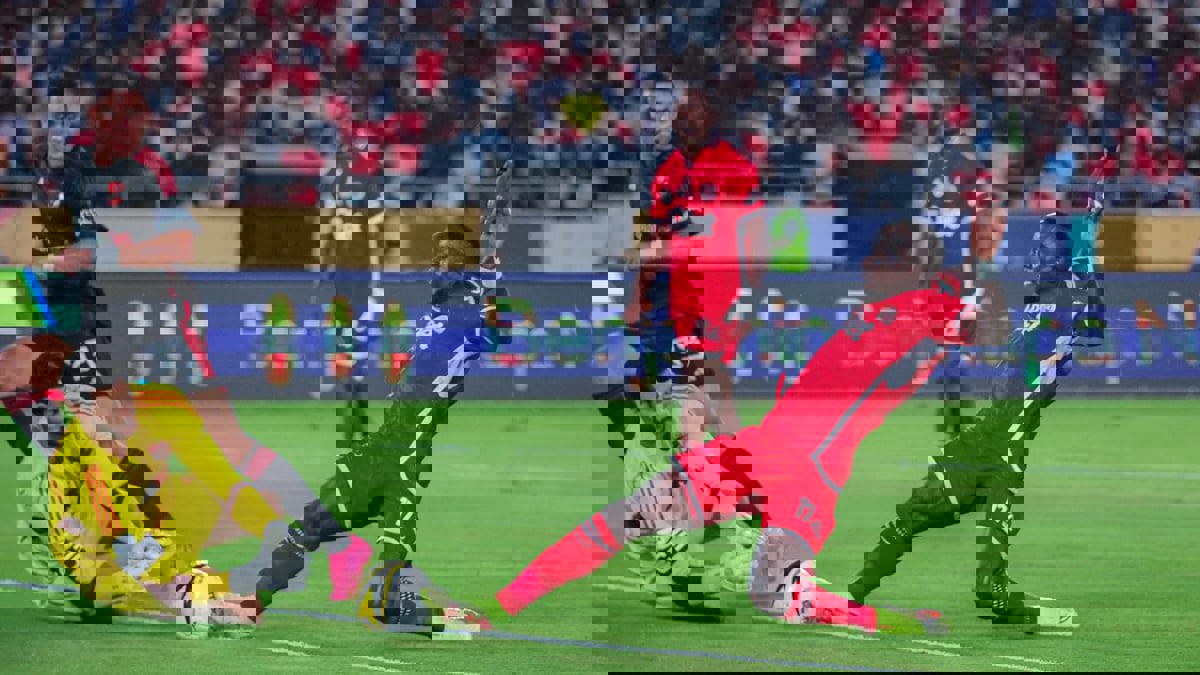 الأهلي يستهل مشواره في دوري السوبر الأفريقي بالتعادل مع سيمبا (فيديو)