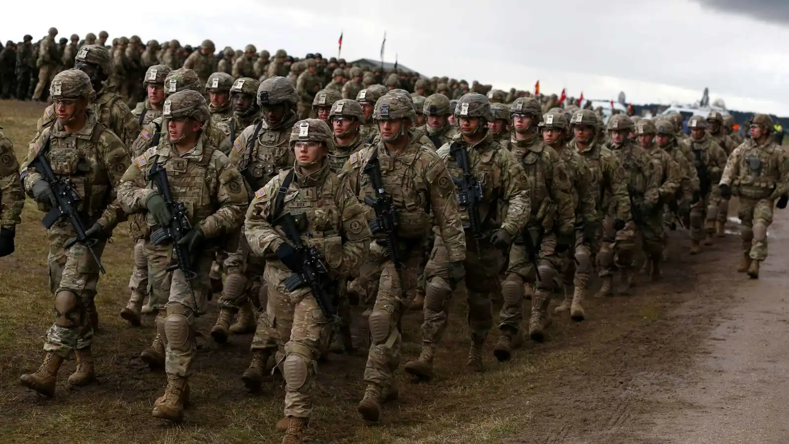 تحركات موسكو ترفع الضغط.. الناتو يطالب بجيش أكبر لـ"حرب الشمال الأقصى"