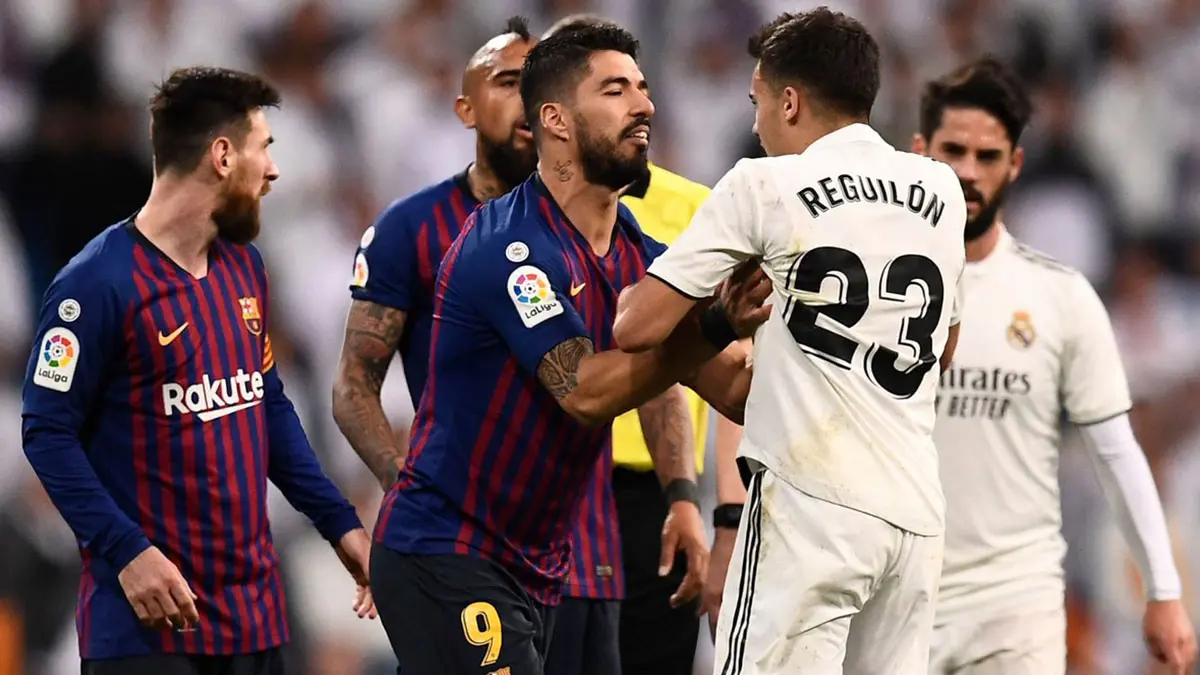 لقطات جديدة من الكلاسيكو.. الكشف عن إهانات ريغيلون ضد ميسي وسواريز (فيديو)