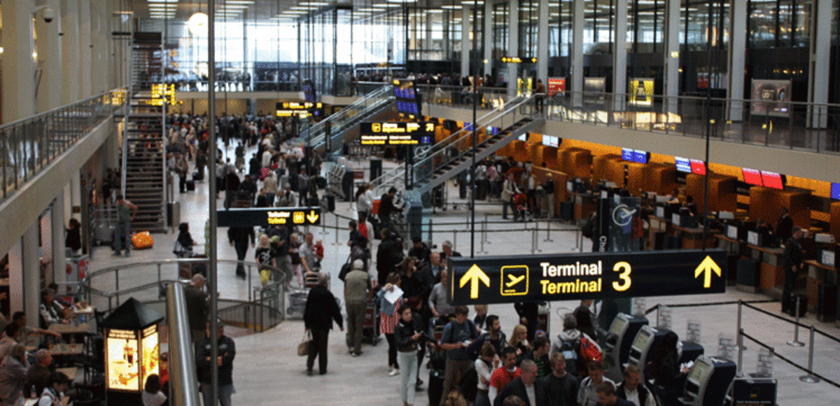 الدنمارك تخلي مبنى بمطار كوبنهاجن بسبب الاشتباه في حقيبة