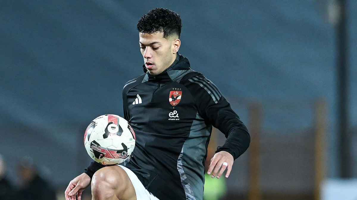 رغم تصعيد الأزمة.. لماذا رضخ إمام عاشور لإدارة الأهلي المصري؟ 