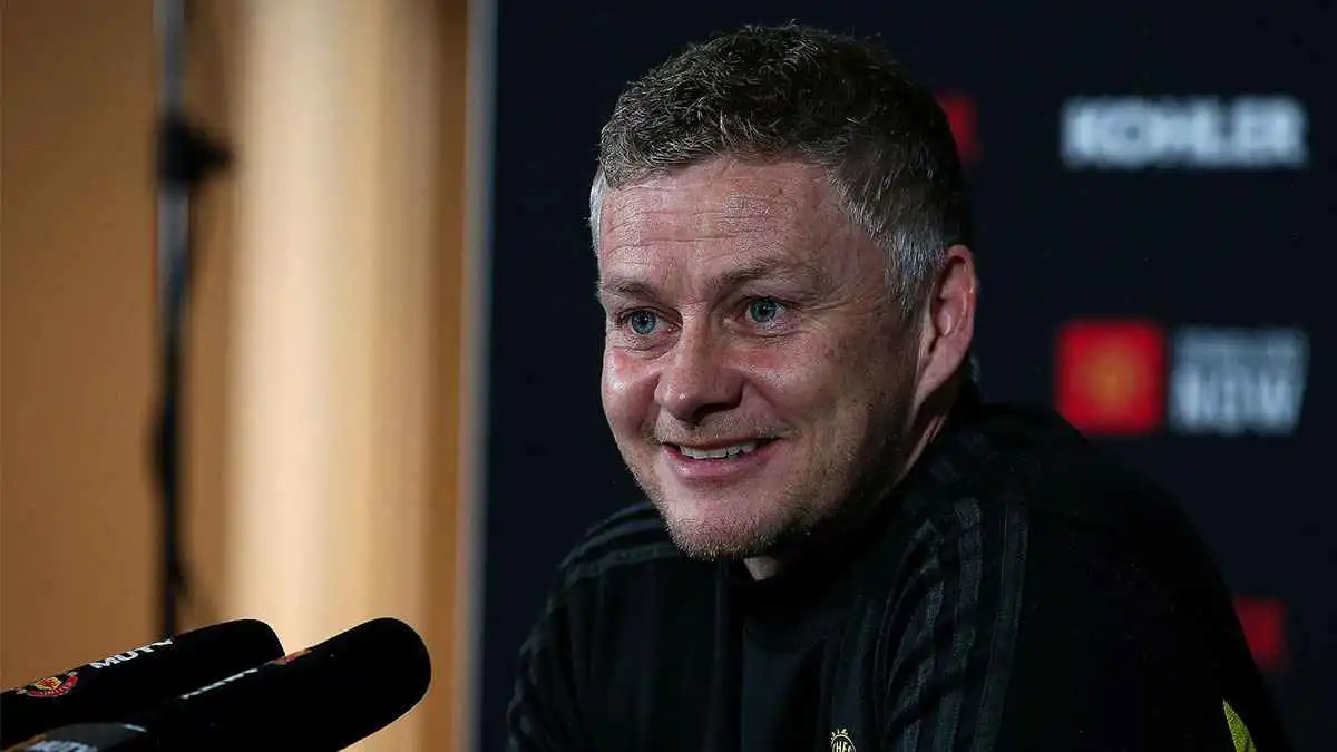 5 أسئلة يجب على سولشاير الإجابة عنها قبل عودته لقيادة مانشستر يونايتد