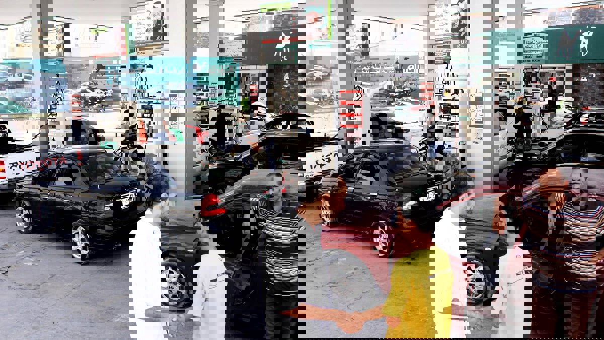 ليبيا.. حكومة الوفاق ترفع الدعم عن المشتقات النفطية وبعض السلع المهمة