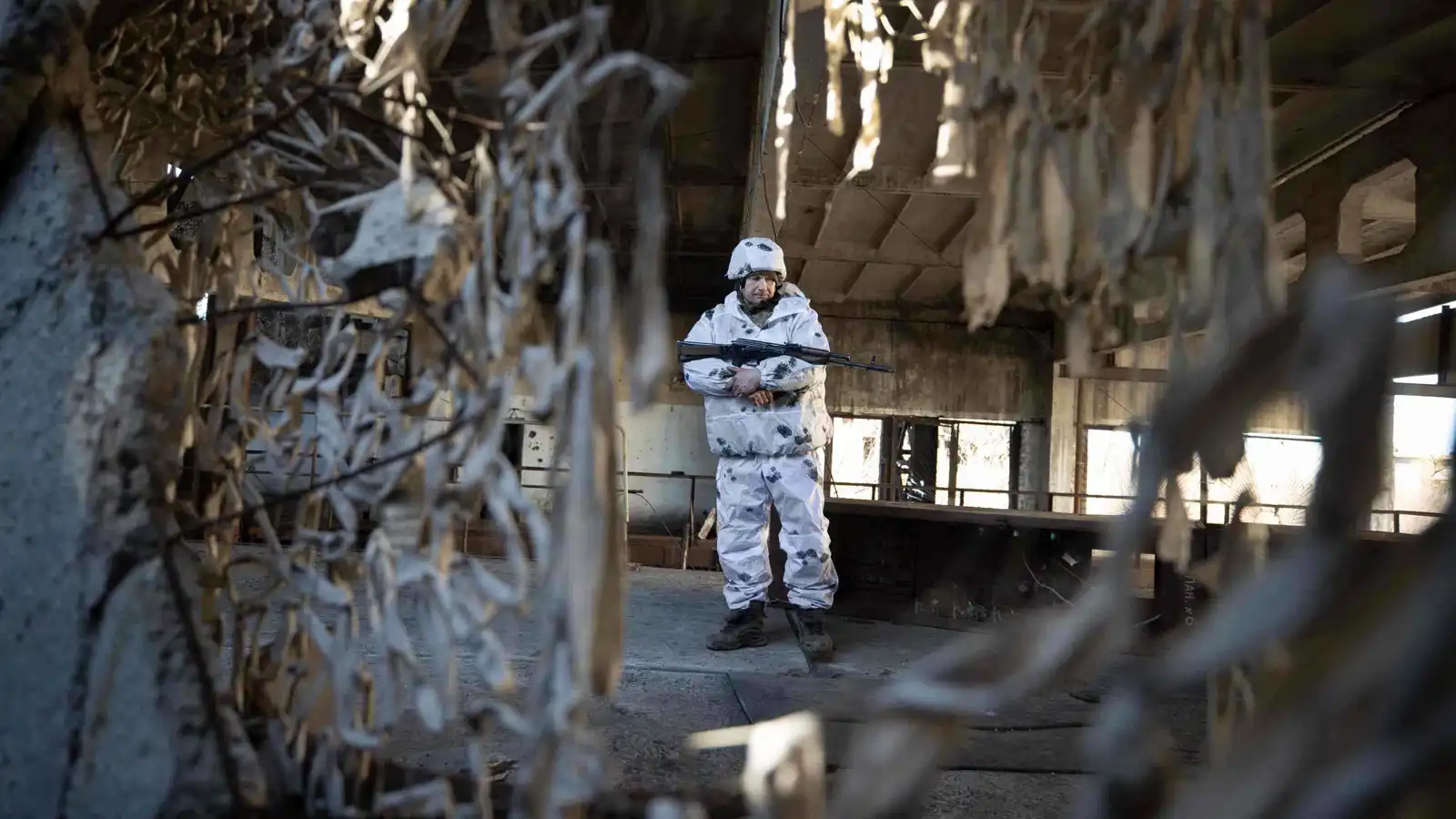 "تحالف الراغبين أم المستضعفين".. أوكرانيا تدفع ثمن هشاشة أوروبا