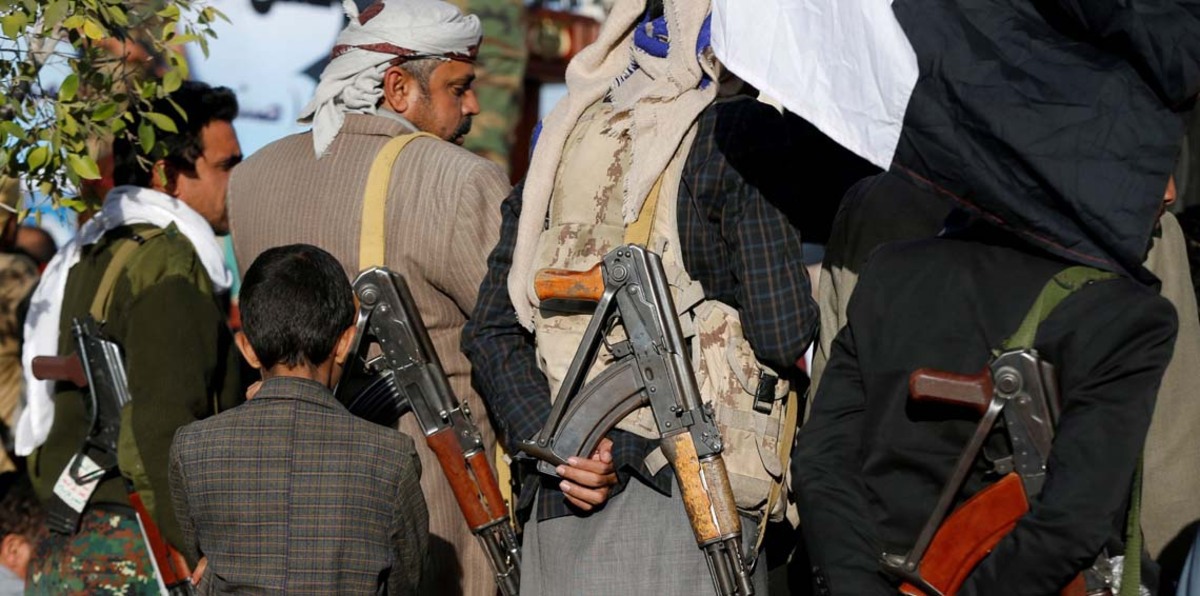 بينها عدم تشريح الجثة.. مصدر يكشف شروط الحوثيين لتسليم جثمان صالح