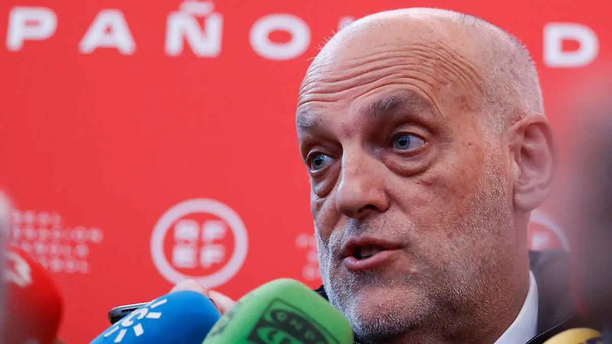 رد "ساحق" من تيباس على قناة ريال مدريد