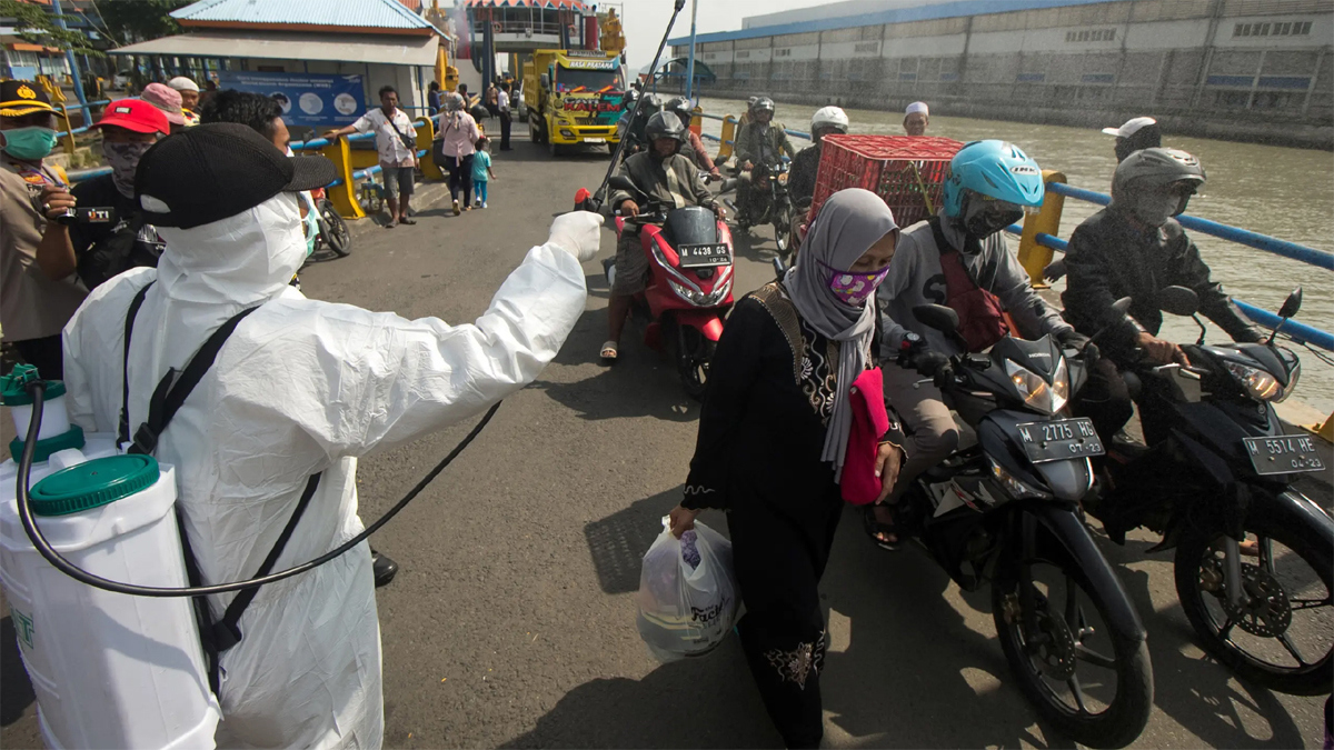 زيادة عدد الجنازات في جاكرتا تثير مخاوف عن وفيات بكورونا غير معلن عنها