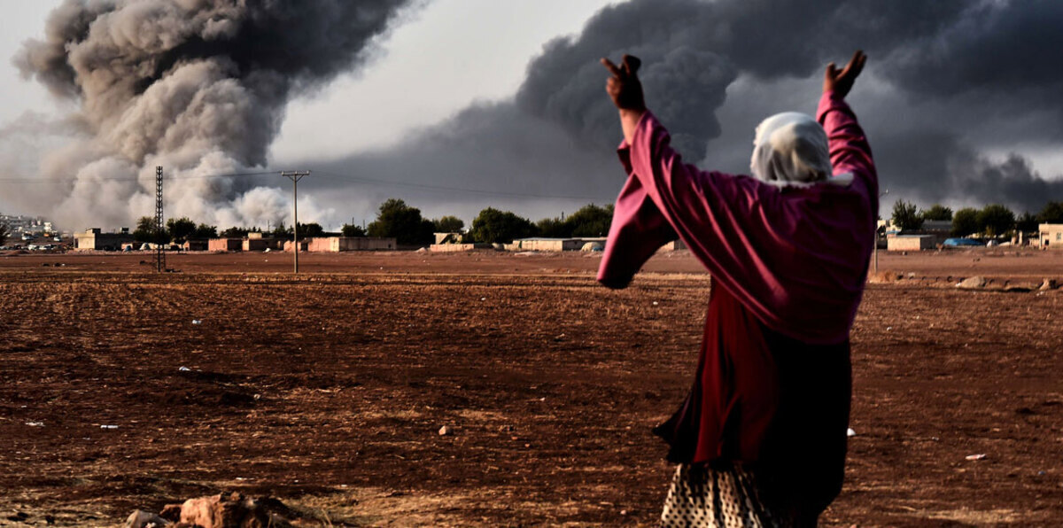 مقتل 23 مدنيًا في غارات للتحالف الدولي على شرق سوريا