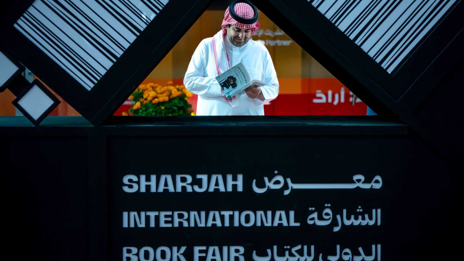 فنانون عرب يكشفون كواليس تحولهم من التمثيل إلى التأليف (فيديو)