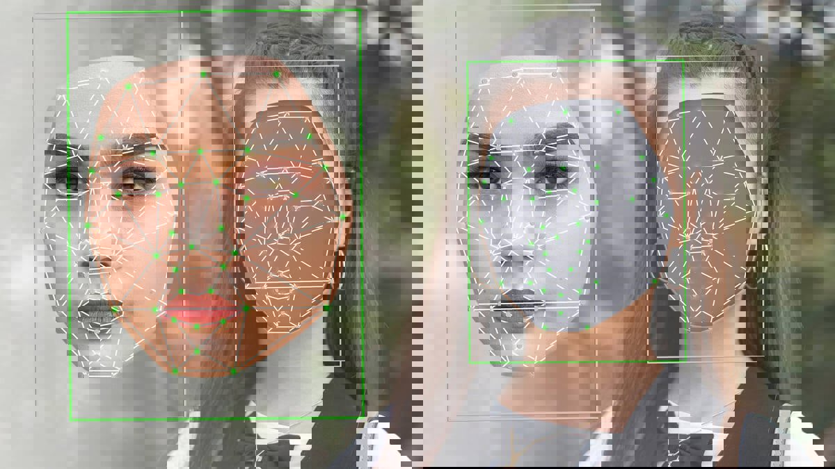 كيف تحمي صورك من تزييف قراصنة الذكاء الاصطناعي؟